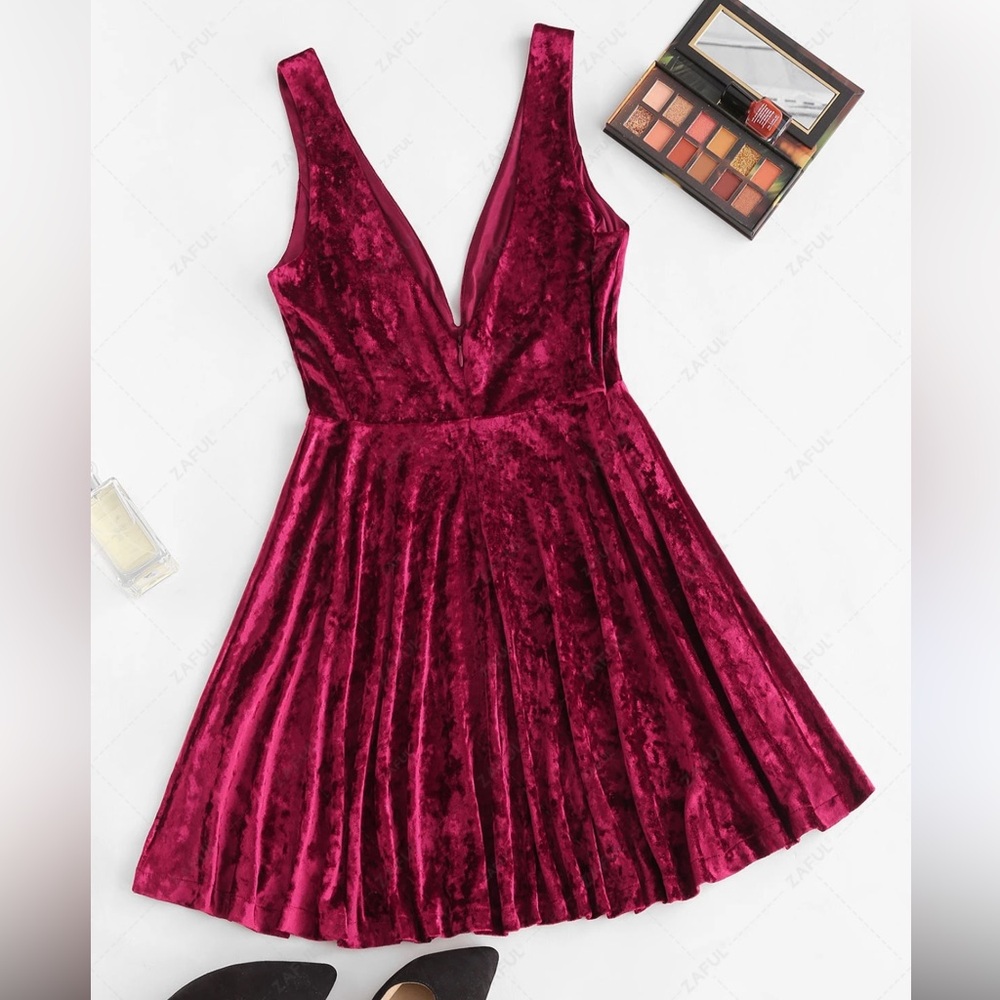 Lulu's Deep Red Velvet Skater Skirt